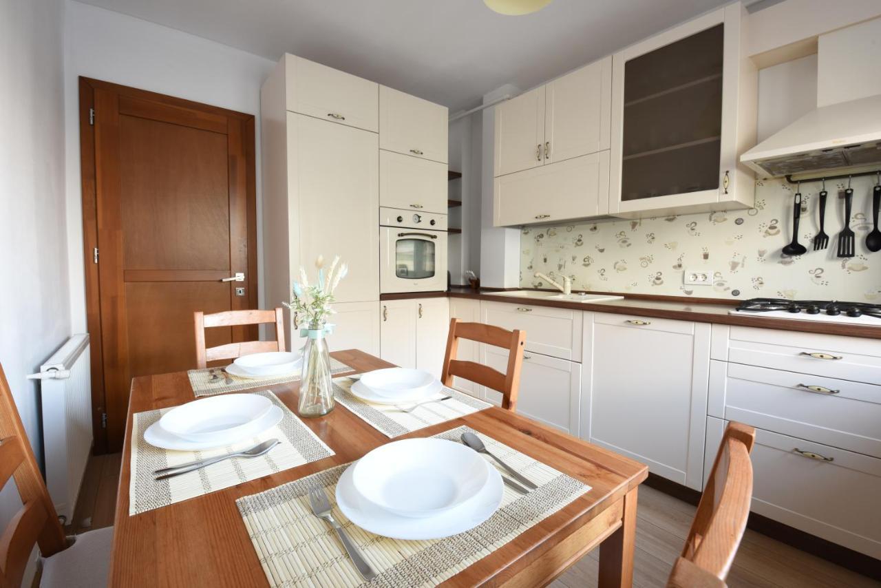Ketal Apartment Braşov Eksteriør billede